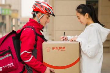 僅用96天，全國快遞業務量突破300億件
