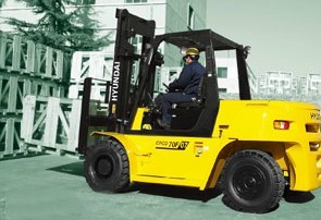 CPCD60F/70F(07) 國(guó)產(chǎn)系列叉車(chē)