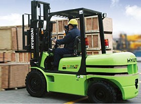 現(xiàn)代HD20E新品叉車，2年超長(zhǎng)質(zhì)保